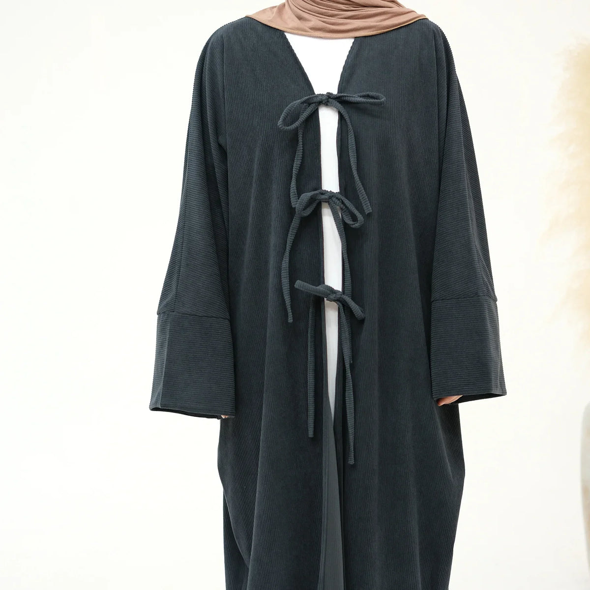 2024 Arabic Women  Corduroy Abaya Dress Ramadan Eid Dubai Modest Cardigan Islamic Party Robe Fashion Turkey Winter Solid Coat